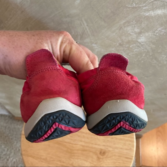 Merrell Raspberry Leather Performance Shoes Size 8 - Picture 4 of 6